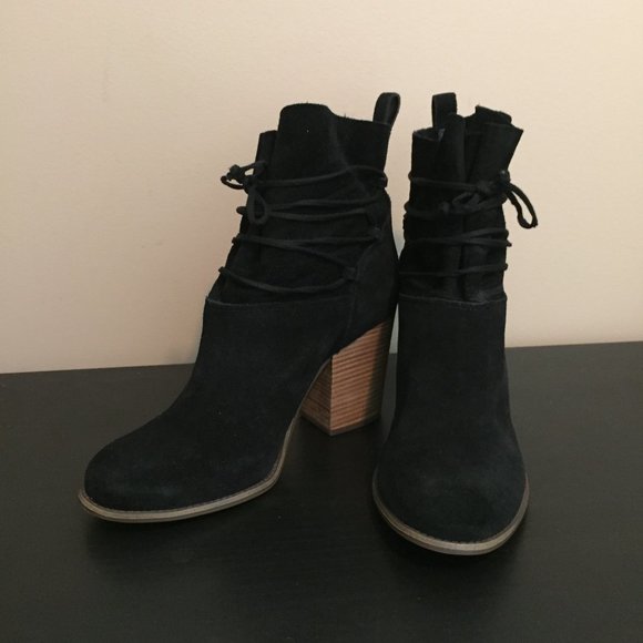 Ankle Boots - Picture 2 of 11
